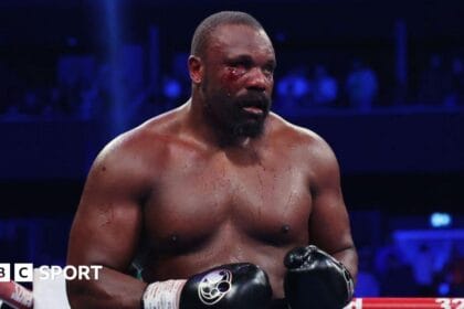 Derek Chisora v Deontay Wilder confirmed for O2 Arena in London on 4 April