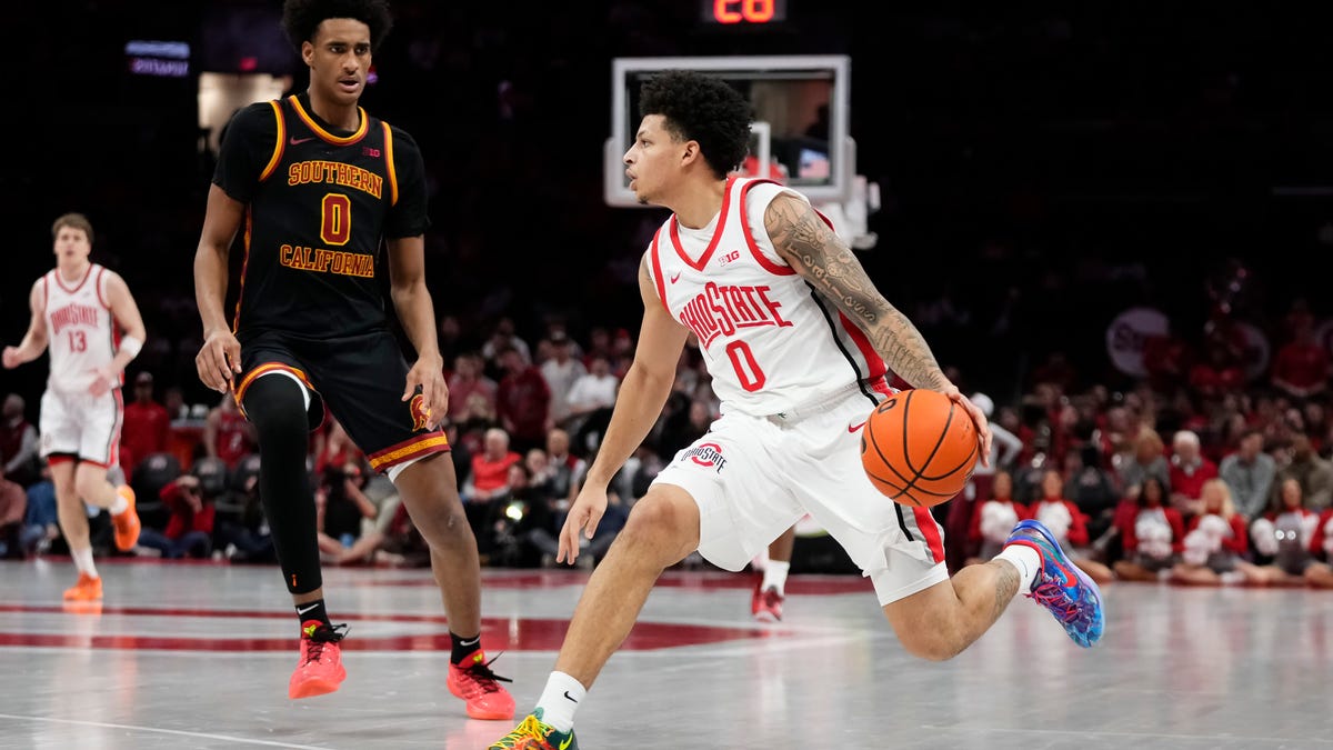 Ohio State John Mobley Jr. out indefinitely with right hand injury
