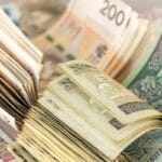 Podwyżka emerytur i rent od 1 marca 2026. Jaka będzie waloryzacja?