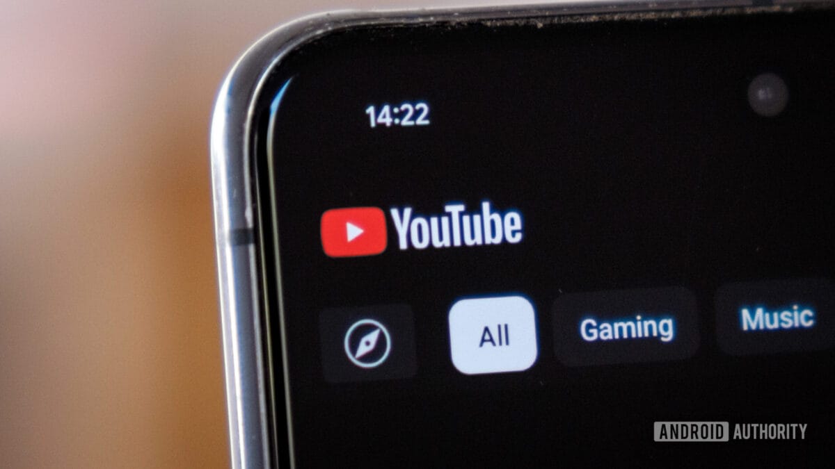 YouTube may be blocking background play on third-party browsers (Update: Google confirms) YouTube may be blocking background play on third-party browsers (Update: Google confirms)