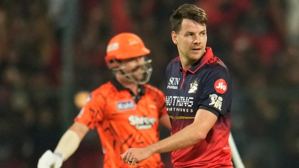 IPL 2026, RCB vs SRH: 3 for 22, an early return to hotel? Jacob Duffy’s IPL debut that lasted 7 overs