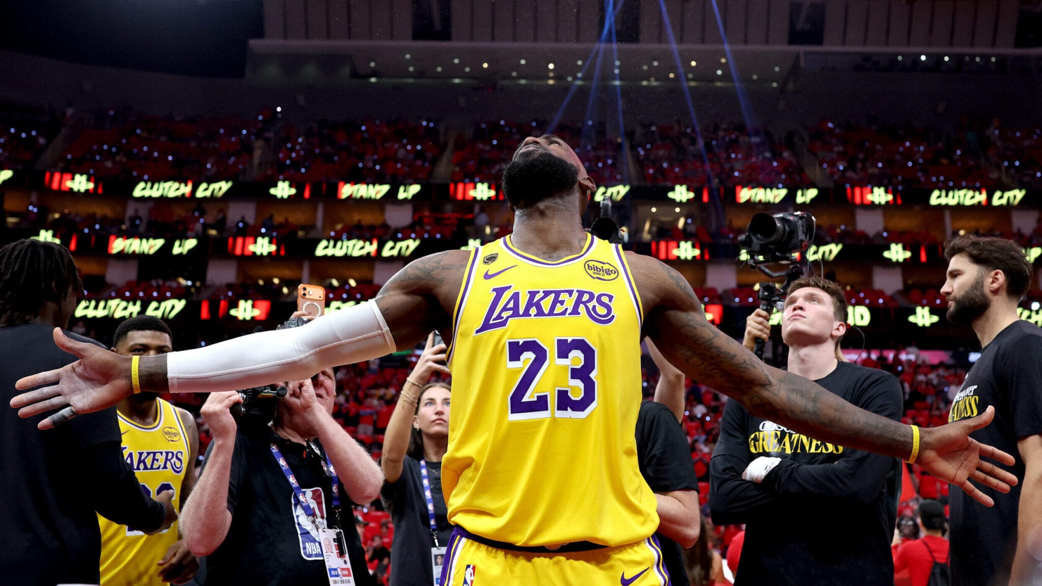 3 things to watch in Lakers-Rockets Game 4