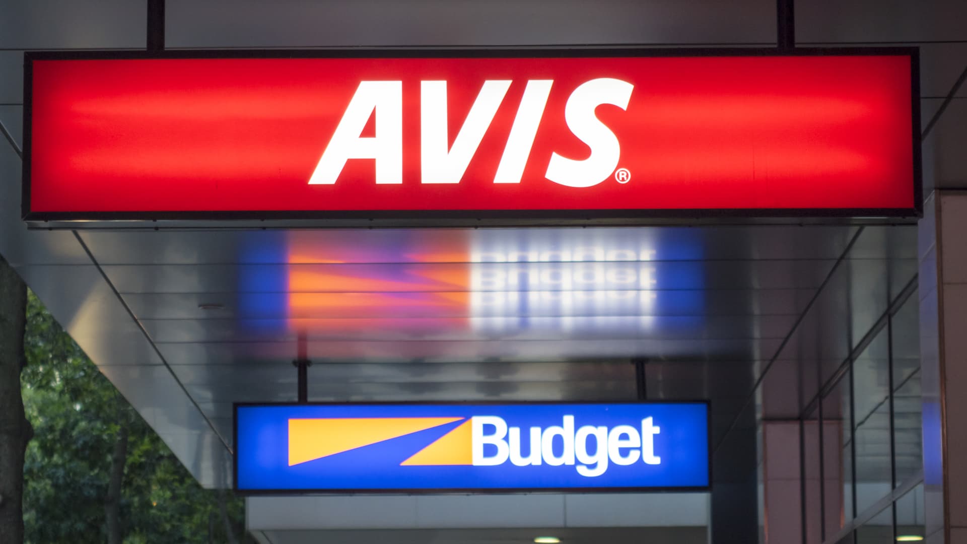 Avis Budget stock plunge reminding some on Wall Street of GameStop
