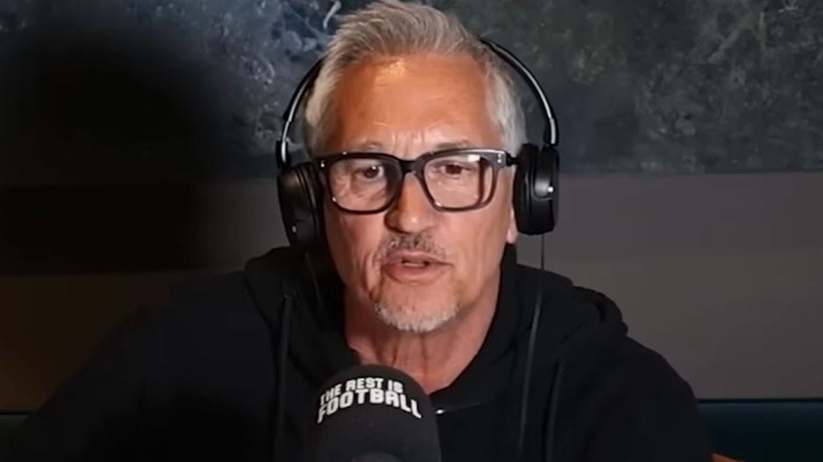 Gary Lineker sends message to Sir Alex Ferguson after fallouts with Man Utd legend