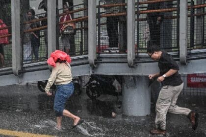 Greater Jakarta Weather Today: BMKG Forecasts Rain Across Areas