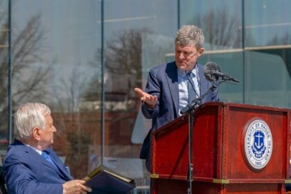 Intersection of humanities and quantum physics discussed during URI’s World Quantum Day – Rhody Today