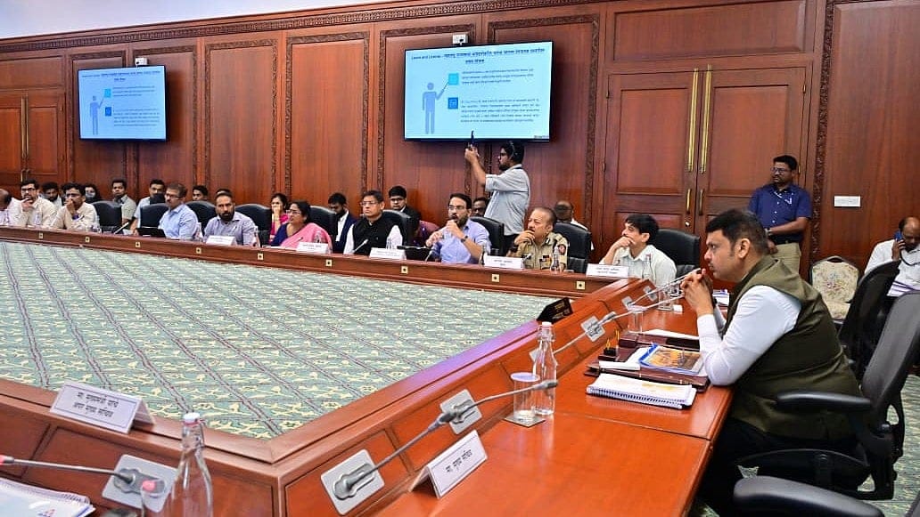 Maharashtra CM Devendra Fadnavis Directs Affordable Rental Housing System With Online Portal, 100 Special Courts For Migrants In Mumbai