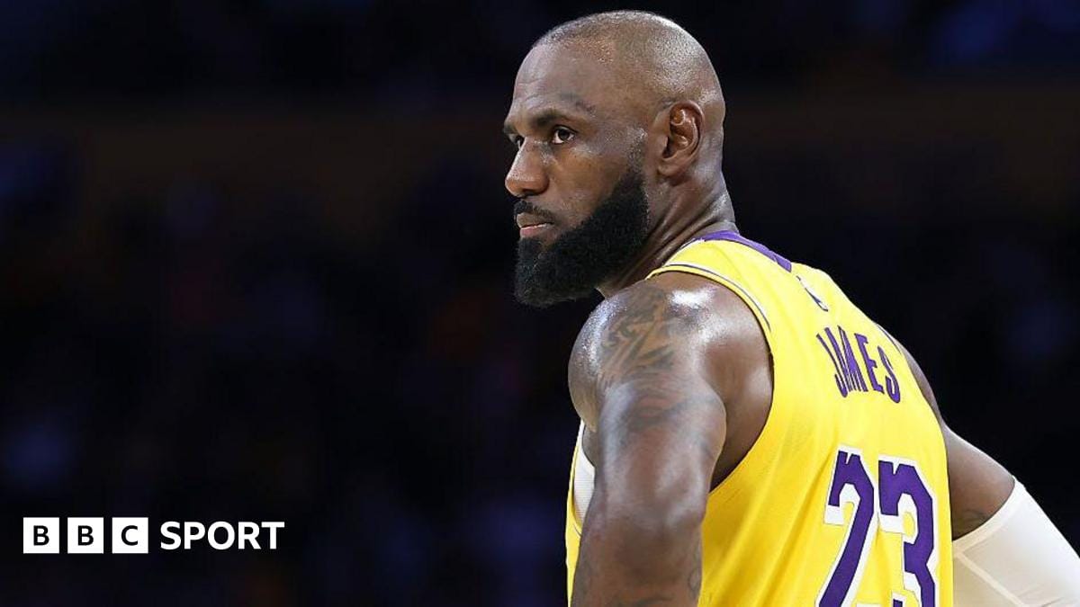 NBA play-offs: LeBron stars as LA Lakers make winning start