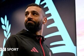 Premier League LIVE: Aston Villa vs Sunderland, Everton vs Liverpool, Nottingham Forest vs Burnley followed by Manchester City vs Arsenal – radio commentary, text updates, scores & match stats