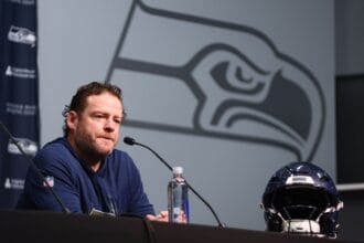 Seahawks look to move down in NFL draft, willing to deal in NFC West