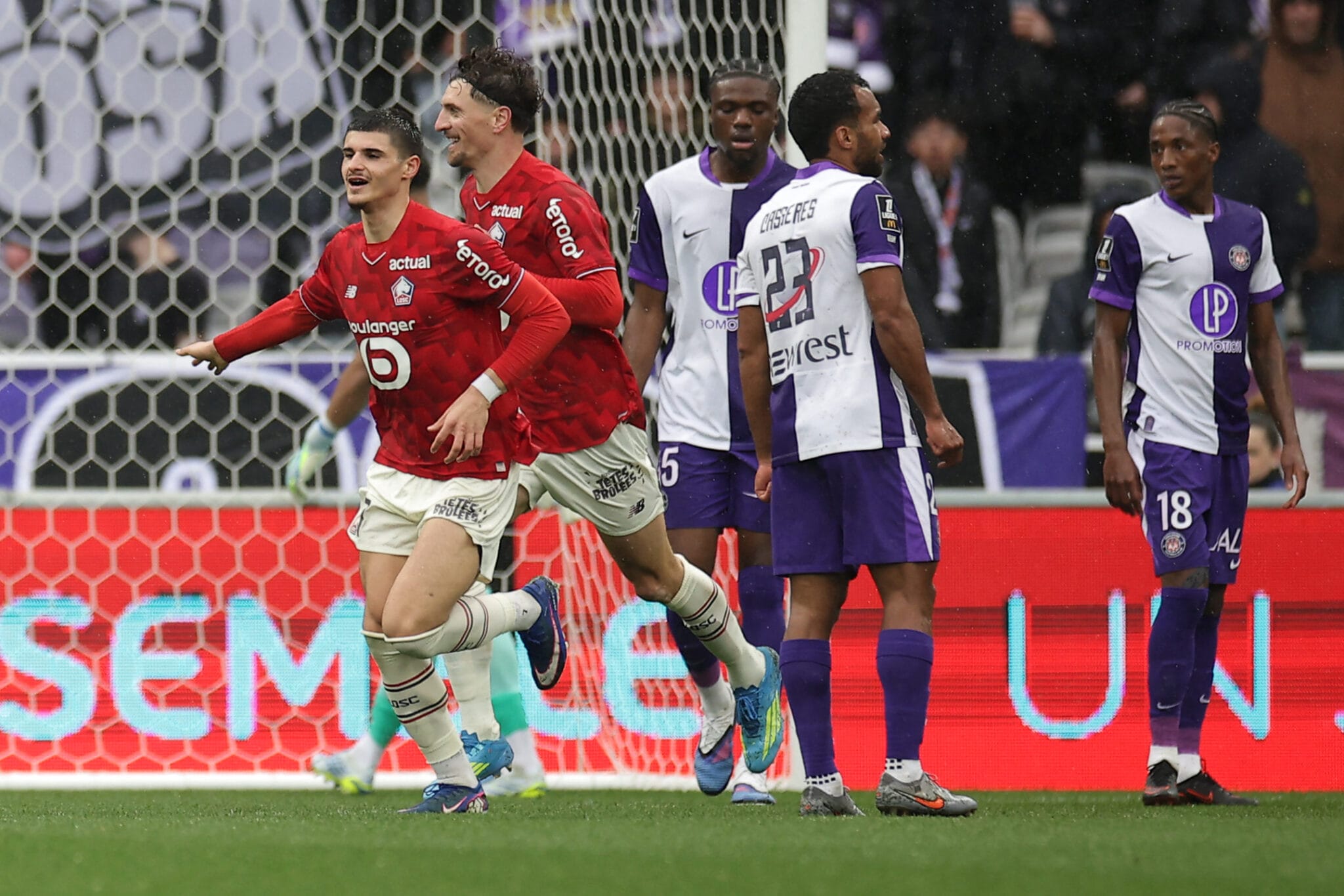 Suivez le match entre Lille OSC et l’OGC Nice EN DIRECT Suivez le match entre Lille OSC et l’OGC Nice EN DIRECT