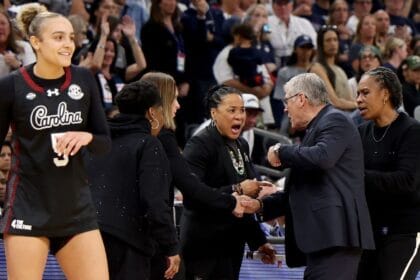 UConn’s Geno Auriemma apologizes to South Carolina for outburst