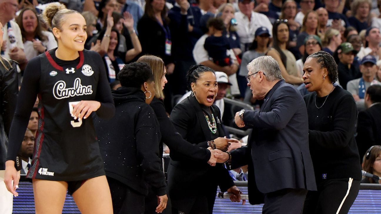 UConn’s Geno Auriemma apologizes to South Carolina for outburst