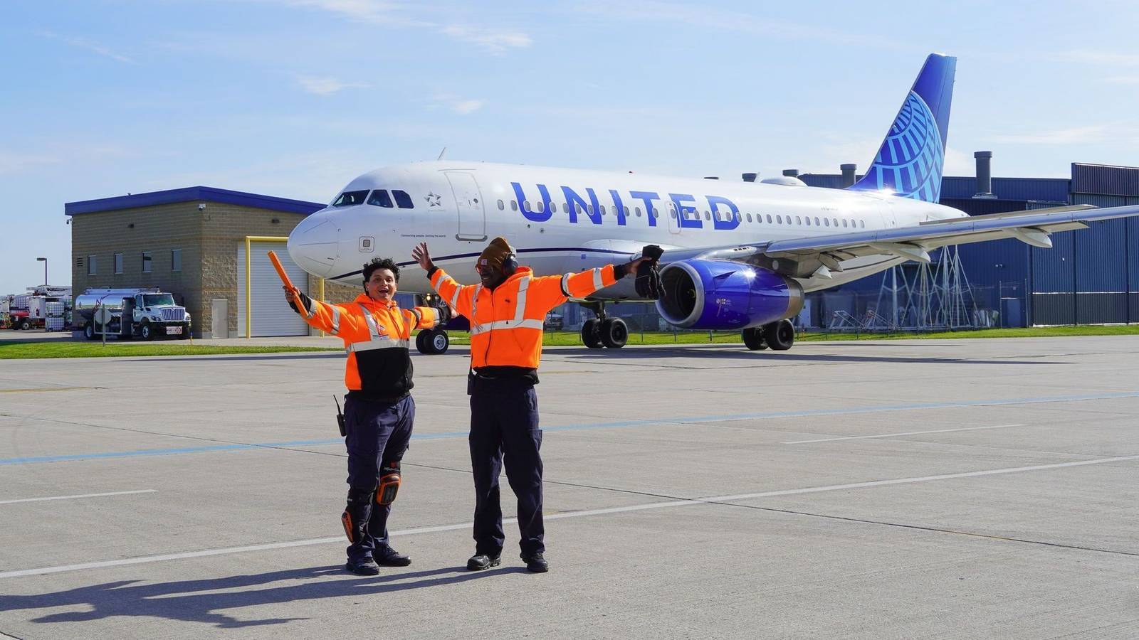 American & United Airlines Swap Regional Jets With Airbus A319s On Small City Routes