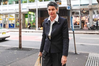Deborah Conway stunned by pro-Palestinian protesters