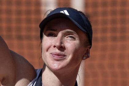 Elina Svitolina found a way out when her French Open run was in danger