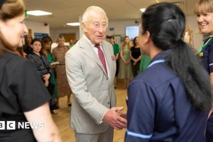 King meets cancer patients at new hospital site in York