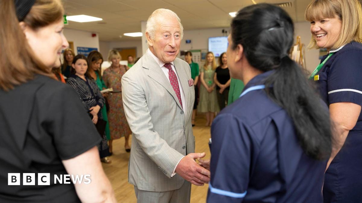 King meets cancer patients at new hospital site in York King meets cancer patients at new hospital site in York