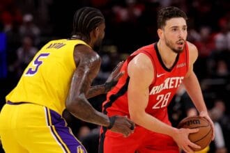 Lakers Challenged Deandre Ayton with Defensive Matchup Against Rockets’ Alperen Sengun