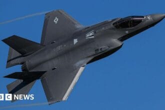 US military says it has launched new strikes on southern Iran