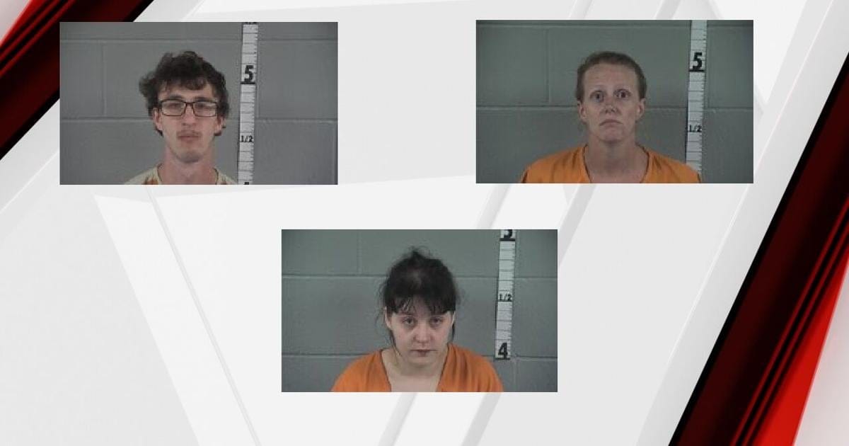3 arrested after 17-year-old found dead in apparent shooting, car crash in southern Indiana | Crime Reports 3 arrested after 17-year-old found dead in apparent shooting, car crash in southern Indiana | Crime Reports