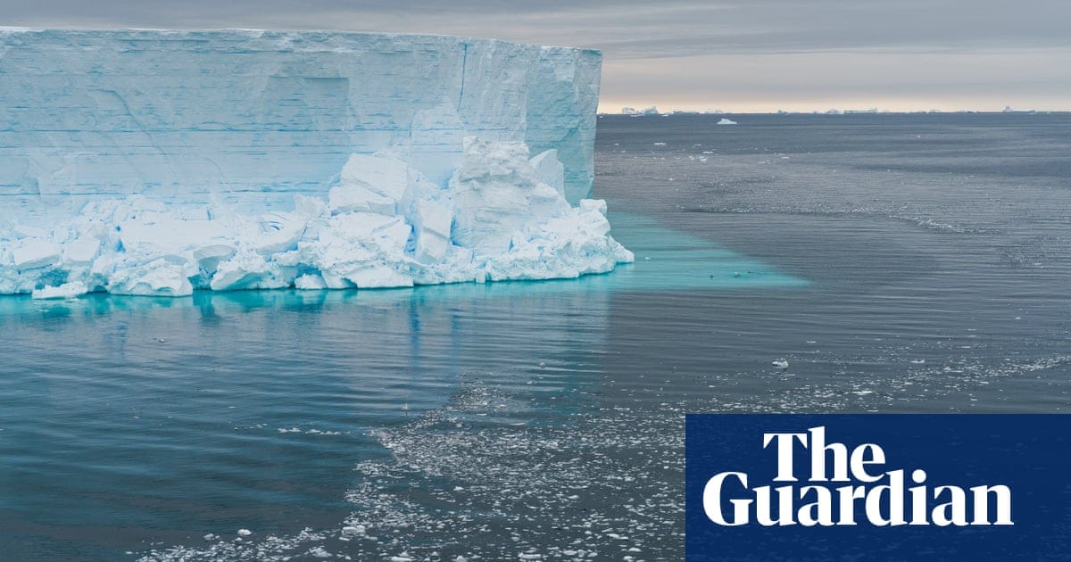 Antarctica’s west coast missing an area of sea ice the size of France as temperatures peak 20C above average | Antarctica