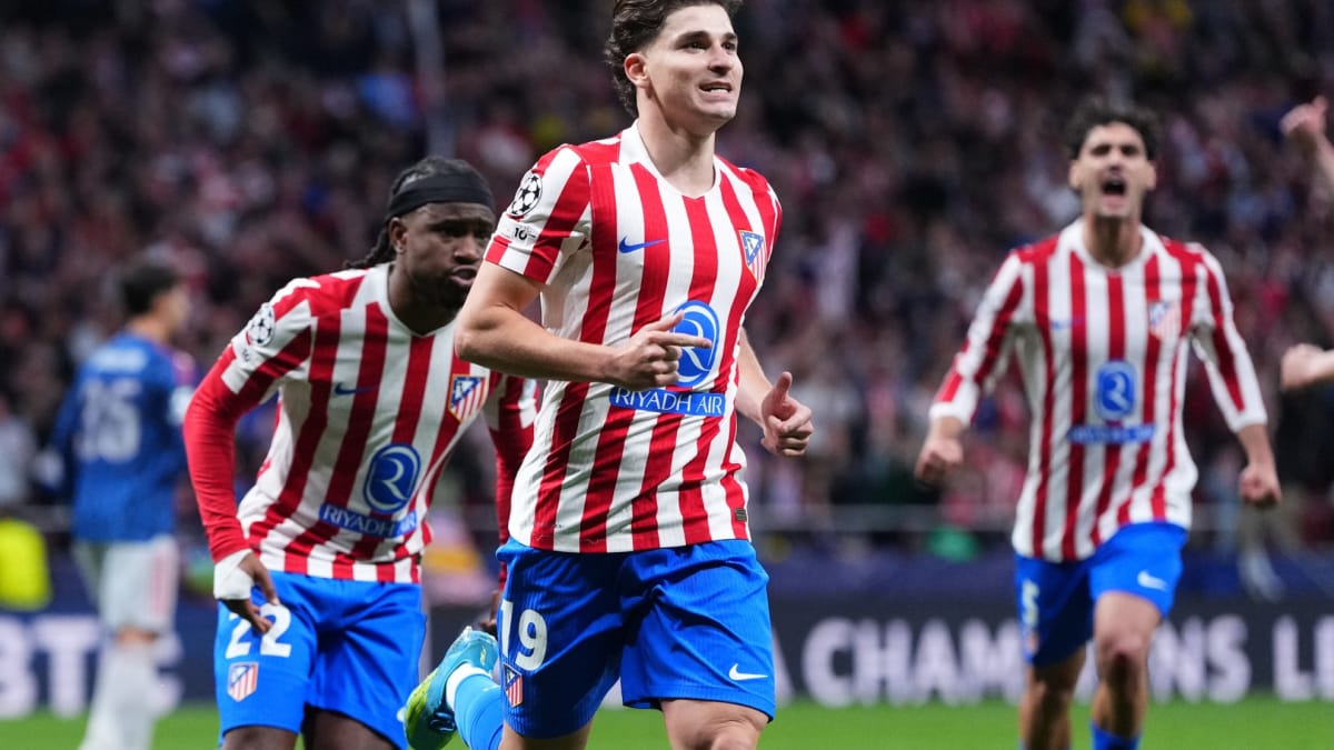 El Atlético rechaza la oferta de 150 millones del Madrid por Julián Álvarez El Atlético rechaza la oferta de 150 millones del Madrid por Julián Álvarez