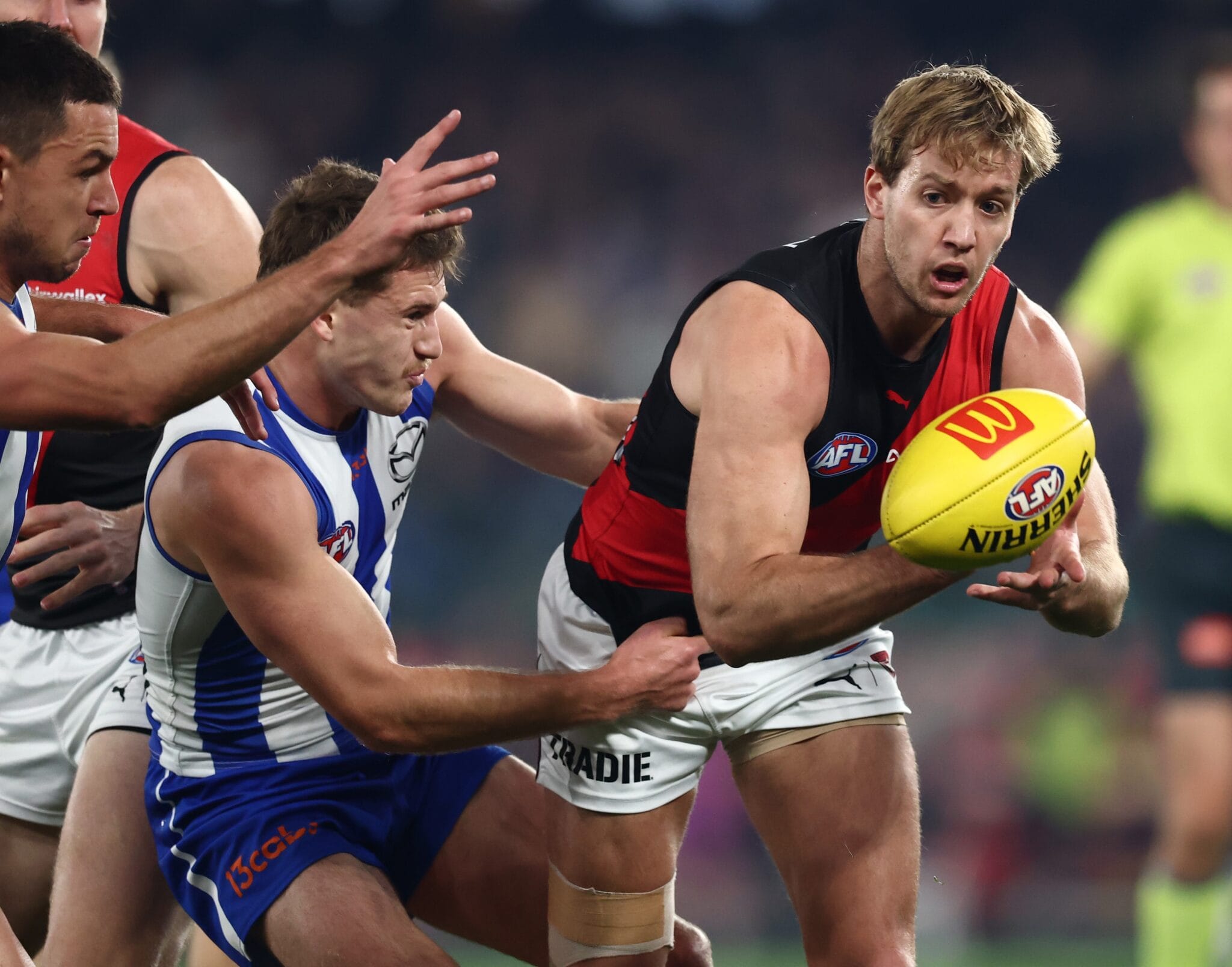 Final teams in for Dockers v Suns, Roos v Bombers. Follow it LIVE