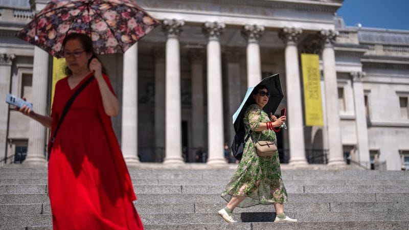 Live updates: Europe braces for brutal, record-breaking temperatures as heat wave intensifies Live updates: Europe braces for brutal, record-breaking temperatures as heat wave intensifies