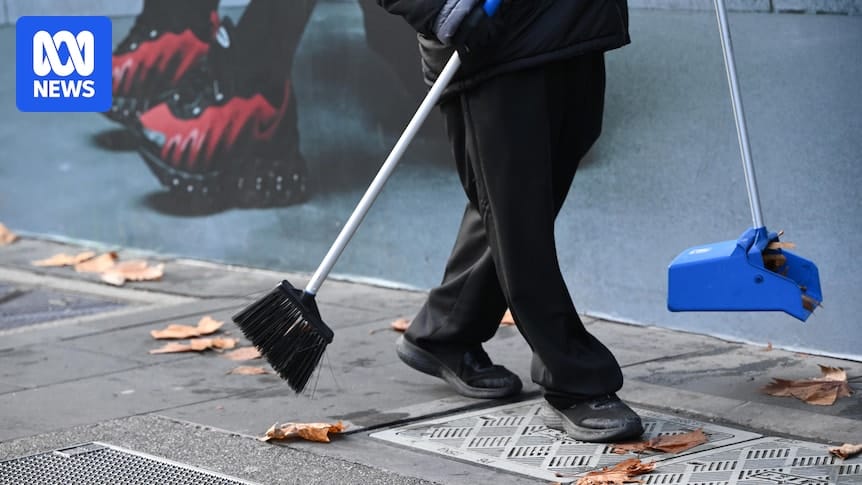 Markets live updates: Australia’s award wage increases by 4.75 per cent for millions of workers Markets live updates: Australia’s award wage increases by 4.75 per cent for millions of workers