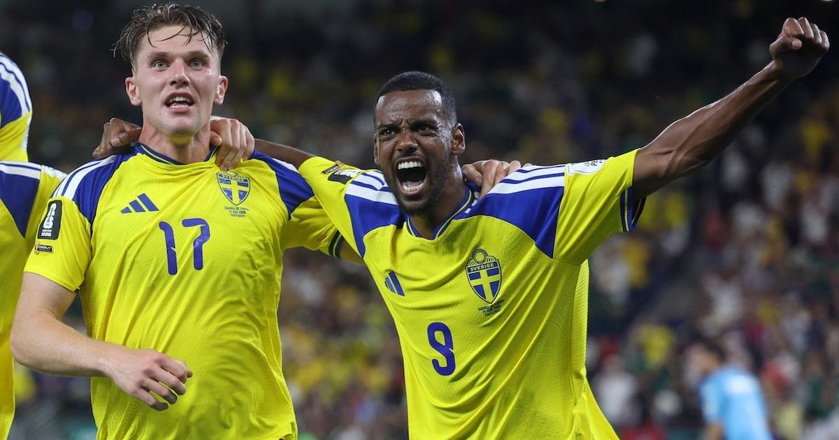 Netherlands, Sweden face off as group stage reaches halfway point