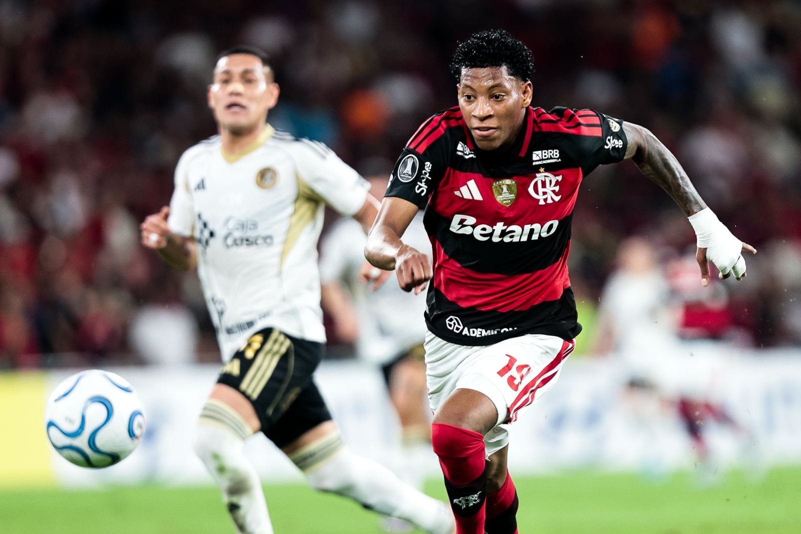 Plata estreia na Copa do Mundo após conquistar Jardim e dar a volta por cima no Flamengo